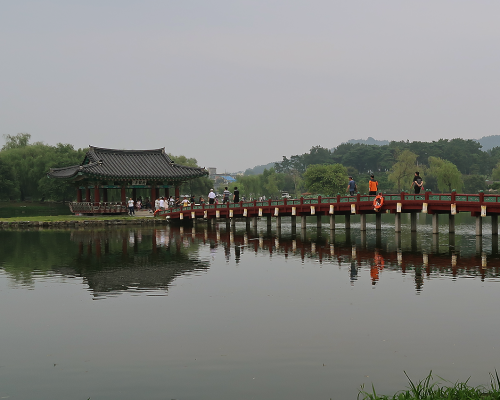 Gungnamji Pond