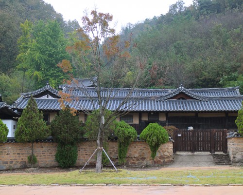 Gosung Lee Clan Jongtak