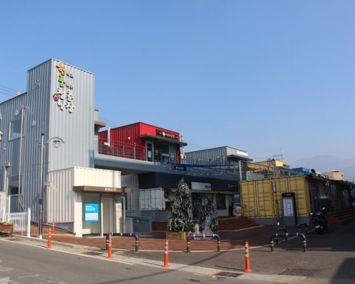 Hyeonpung Baeknyeon Dokkaebi Market