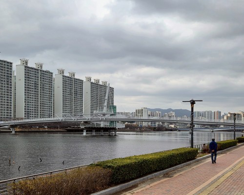 Suyeong River Human Bridge