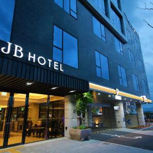 JB Tourist Hotel