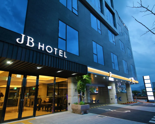 JB Tourist Hotel